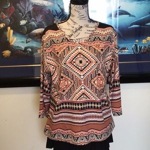 NWOT PINK AND BROWN AZTEC PRINT 3/4 SLEEVE SIZE L